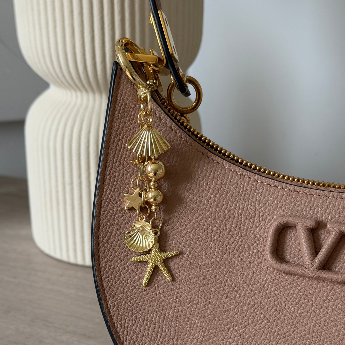 Tropical Vibes Bag Charm - EVRYJEWELS