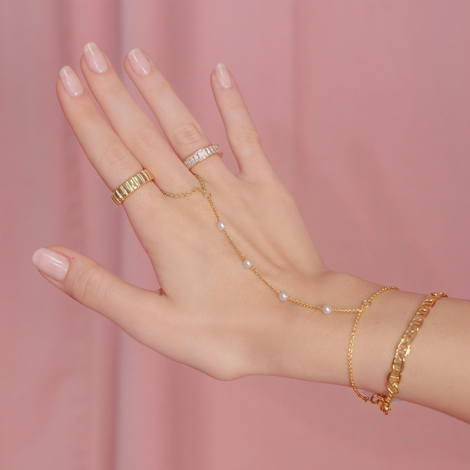 Lover Girl Hand Chain - EVRYJEWELS